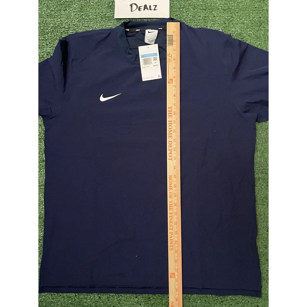 Nike Dri-FIT Lightweight Player Pullover Navy Men's Size Medium FD4291-419